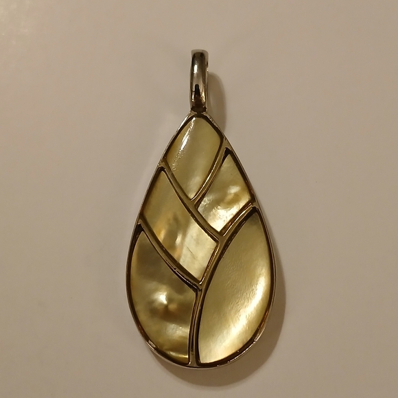 Lia Sophia Jewelry - Lia Sophia Gorgeous Collectible Mother Pear Teardrop Pendant